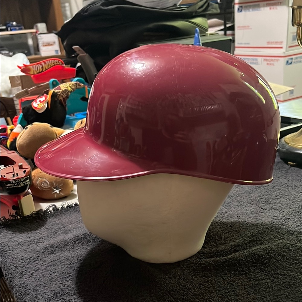Vintage 1969 Philadelphia Phillies Laich Sports Baseball Helmet - Picture 3 of 8